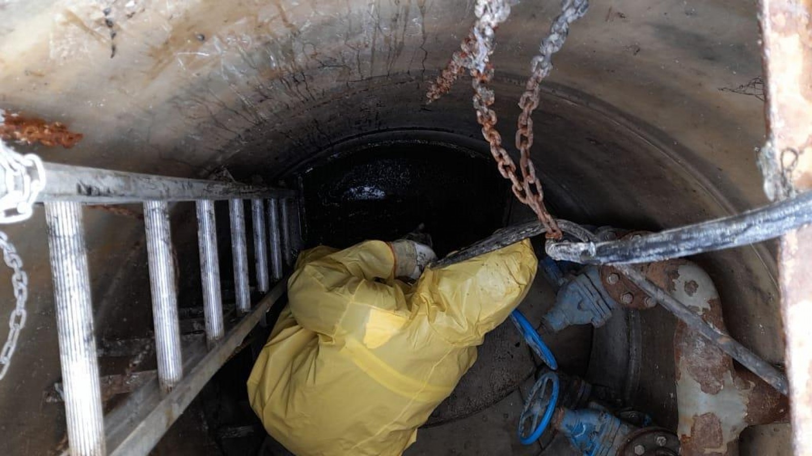 Derrame de desechos en el río de las Vueltas: "Se trabaja para solucionar el problema"